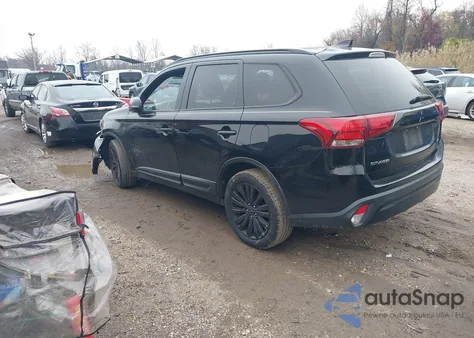 2020 Mitsubishi Outlander Le 2.4 S-Awc z USA, uszkodzony, nr VIN JA4AZ3A39LJ001502